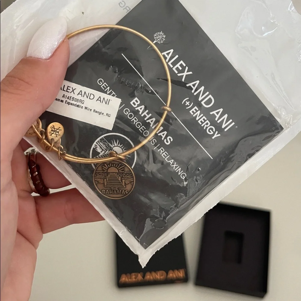 Alex and Ani Gold Bahamas Bracelet - Picture 4 of 4